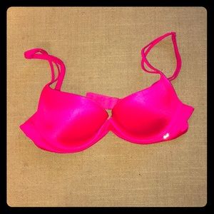 Victoria’s Secret Very Sexy Lightly Lined Plunge